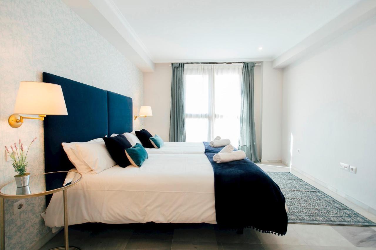 Minty Stay - 3Bd Cathedral Seville Luaran gambar