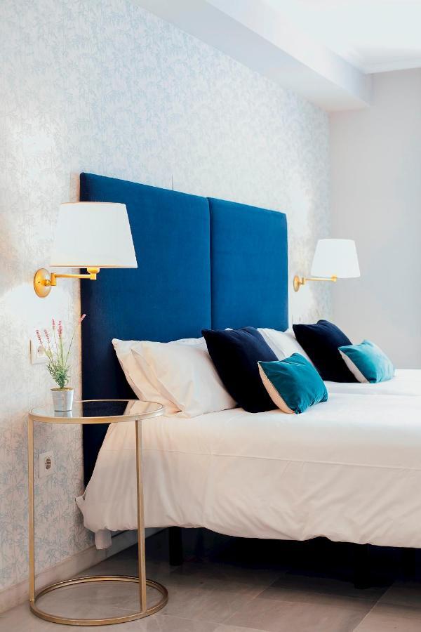 Minty Stay - 3Bd Cathedral Seville Luaran gambar