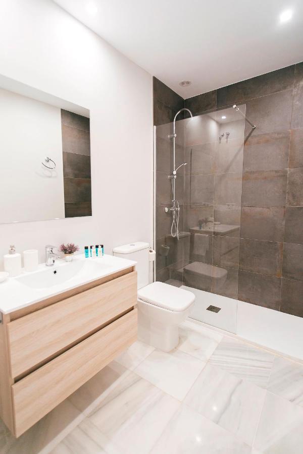 Minty Stay - 3Bd Cathedral Seville Luaran gambar