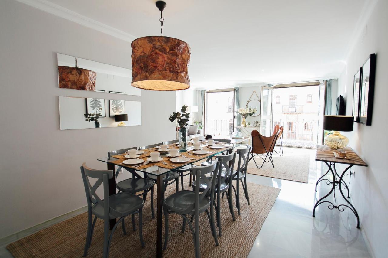Minty Stay - 3Bd Cathedral Seville Luaran gambar